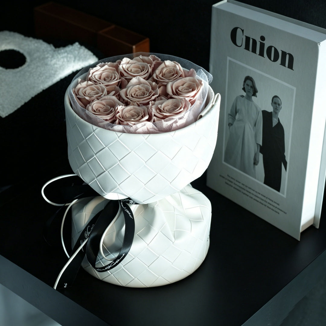 Eternal Flowers - Leather Bouquet