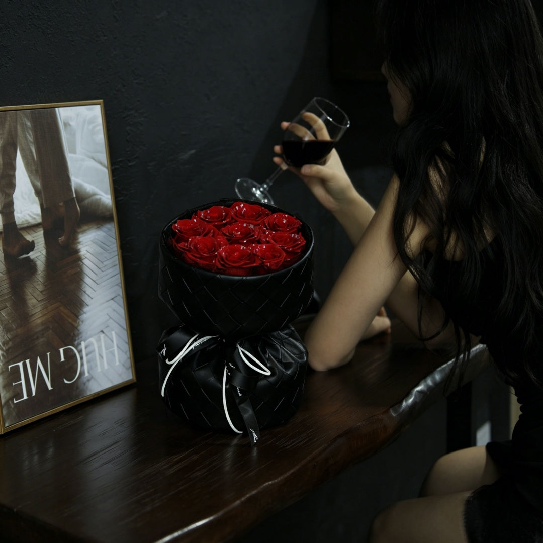 Eternal Flowers - Leather Bouquet